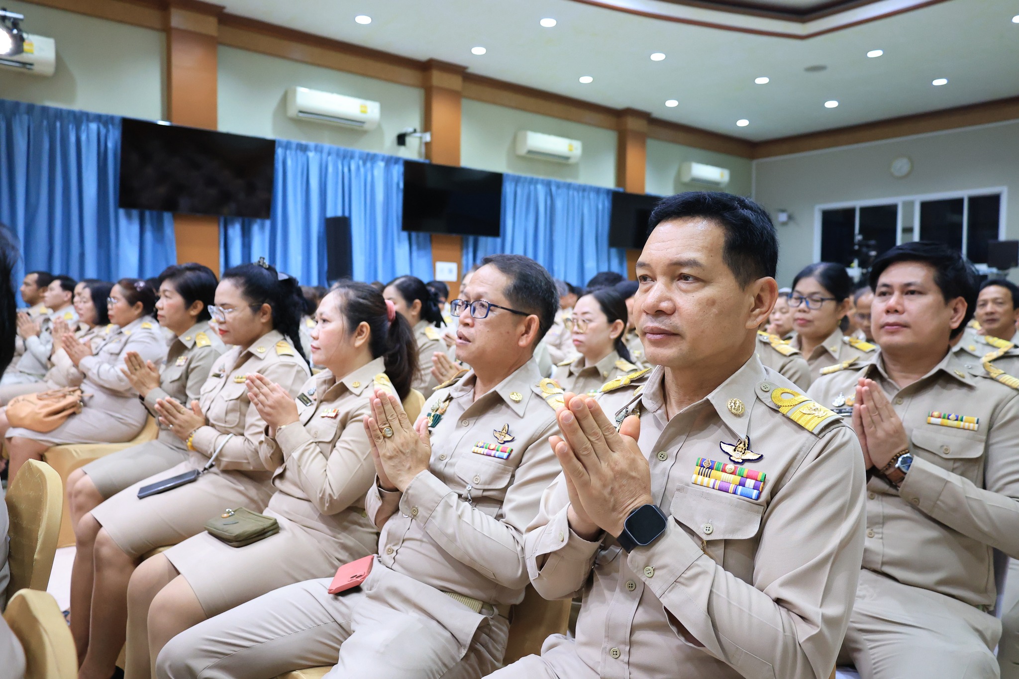 title - ส.ป.ก. จัดพิธีสักการะสิ่งศักดิ์สิทธิ์และพิธีสงฆ์ในโอกาสวันคล้ายวันสถาปนาครบรอบ 51 ปี